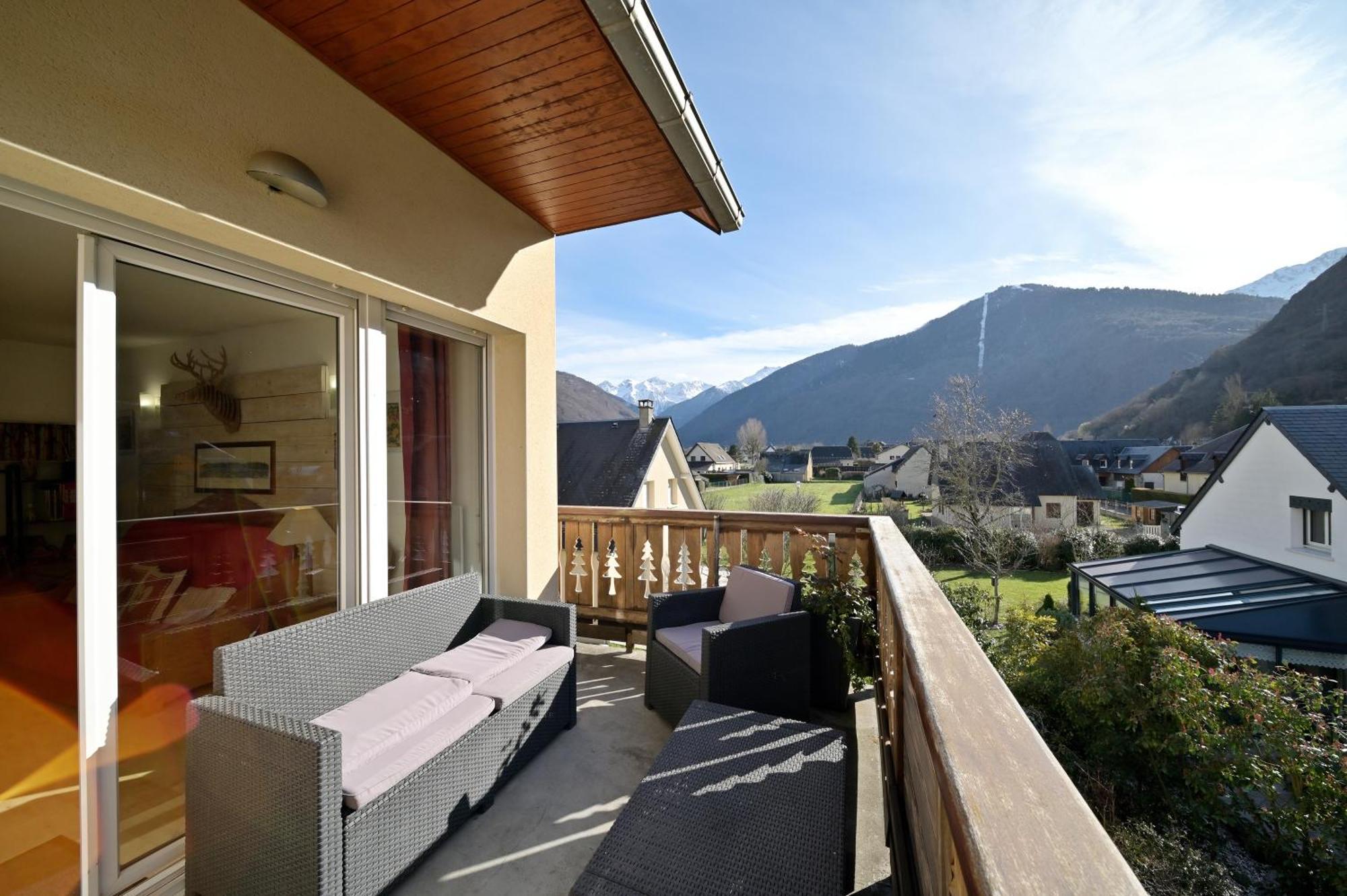 A 208 Pics D'Aran Apartment Bagnères-de-Luchon Екстериор снимка