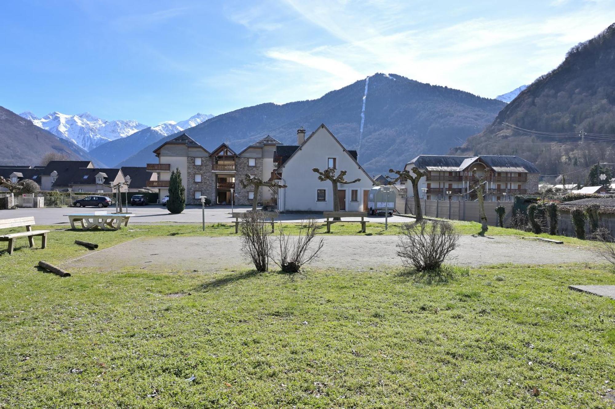 A 208 Pics D'Aran Apartment Bagnères-de-Luchon Екстериор снимка
