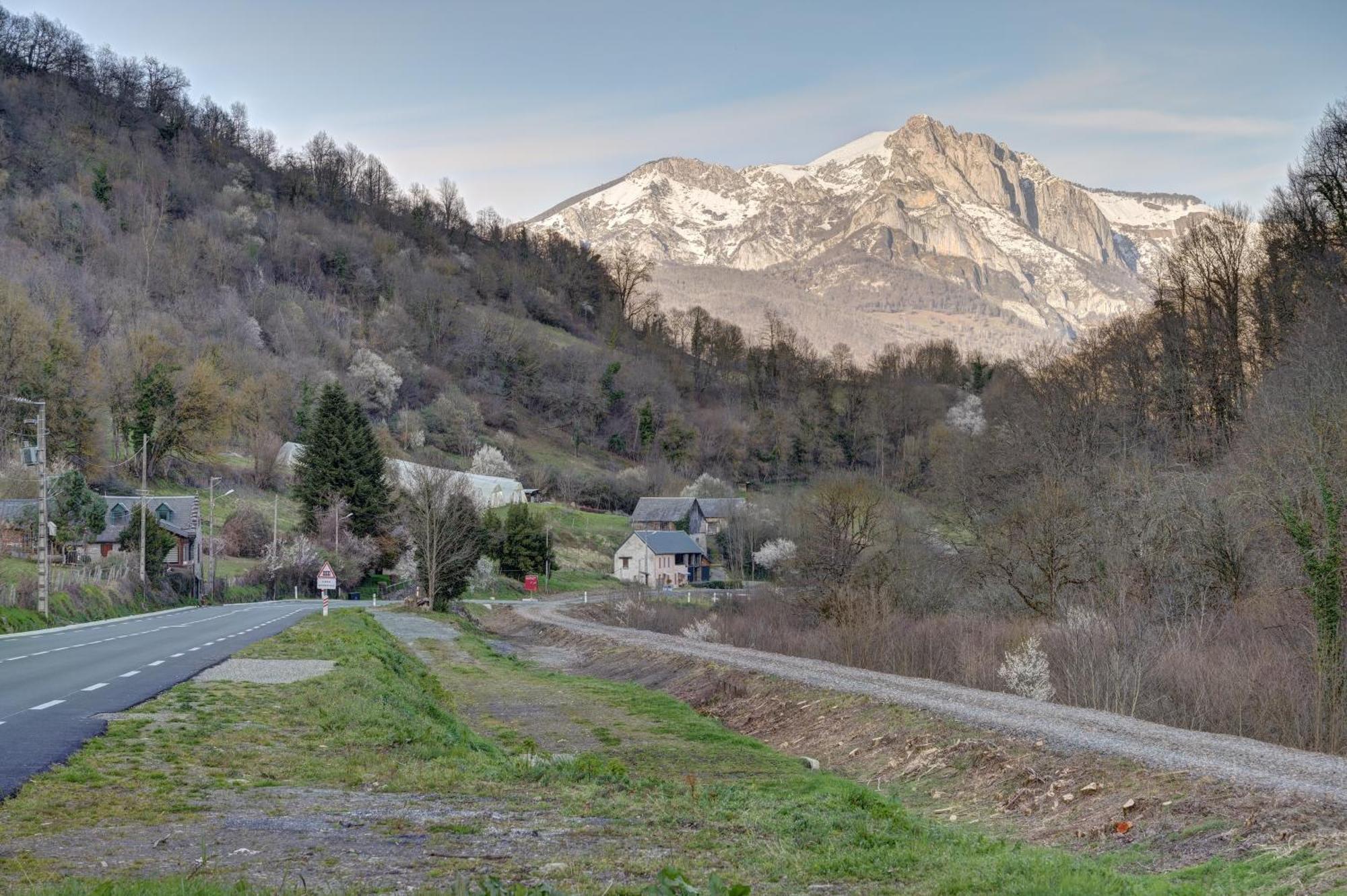 A 208 Pics D'Aran Apartment Bagnères-de-Luchon Екстериор снимка