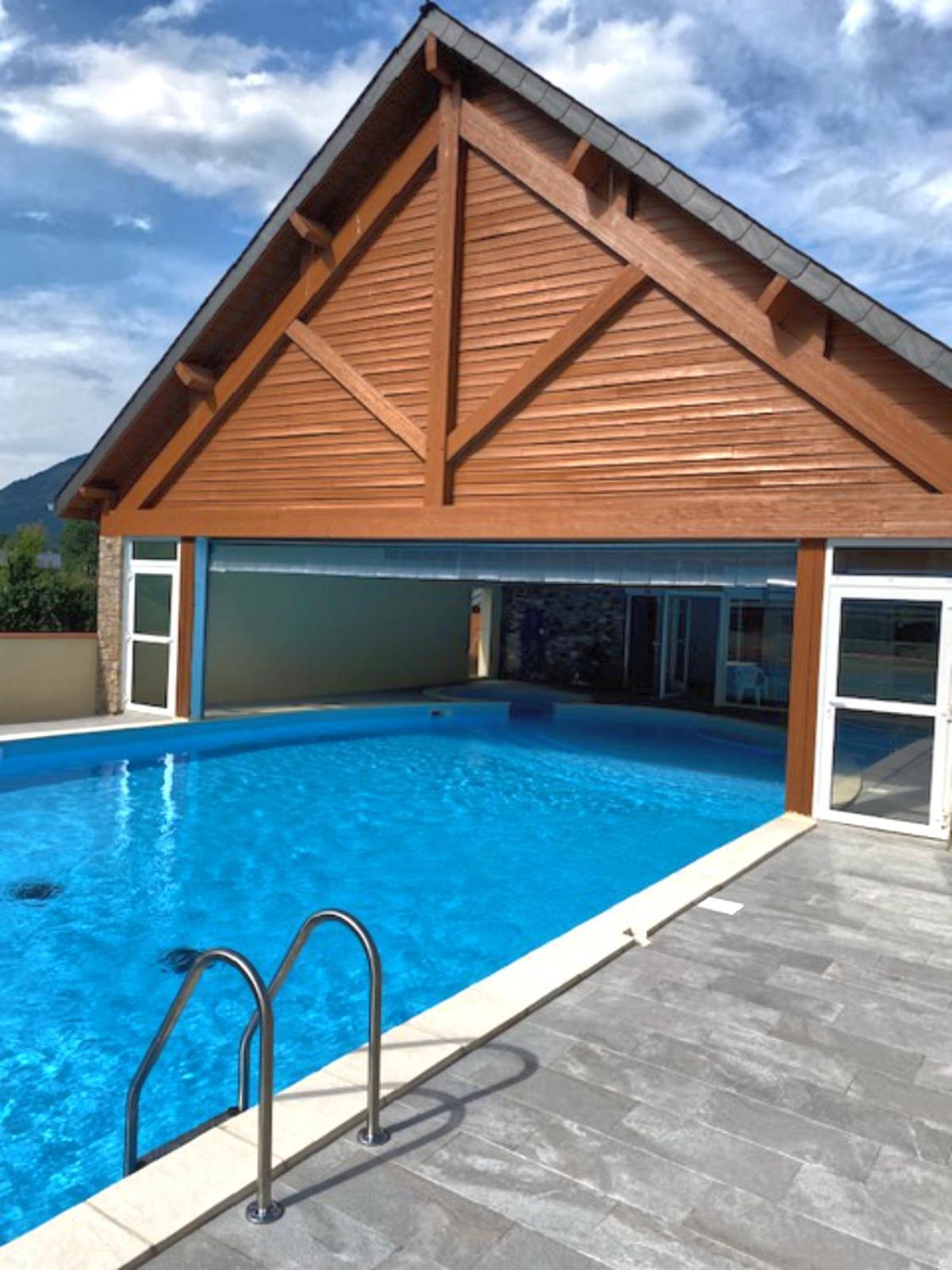A 208 Pics D'Aran Apartment Bagnères-de-Luchon Екстериор снимка